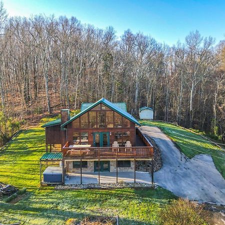 Dog Friendly! Views! Hot Tub! Close To Pf! Gsmnp Sevierville Exterior foto
