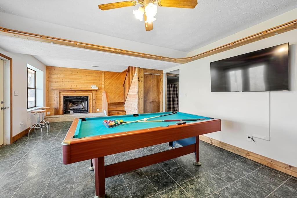 Dog Friendly! Views! Hot Tub! Close To Pf! Gsmnp Sevierville Exterior foto